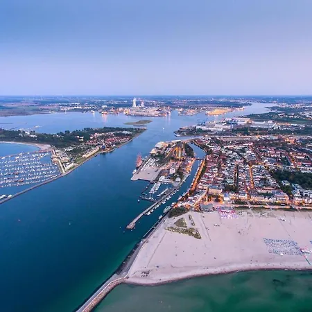 Doppelzimmer Bar, Direkt Am Alten Strom Ferienhaus Rostock