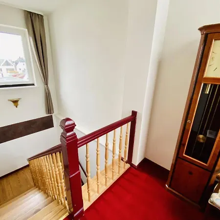 Ferienhaus Doppelzimmer Bar, Direkt Am Alten Strom Rostock