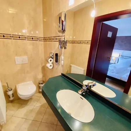 Doppelzimmer Bar, Direkt Am Alten Strom Holiday home