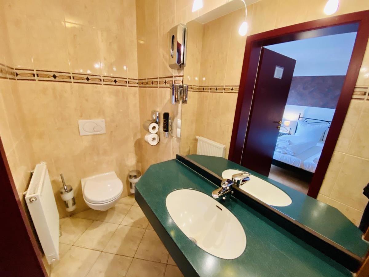 Doppelzimmer Bar, Direkt Am Alten Strom Ferienhaus